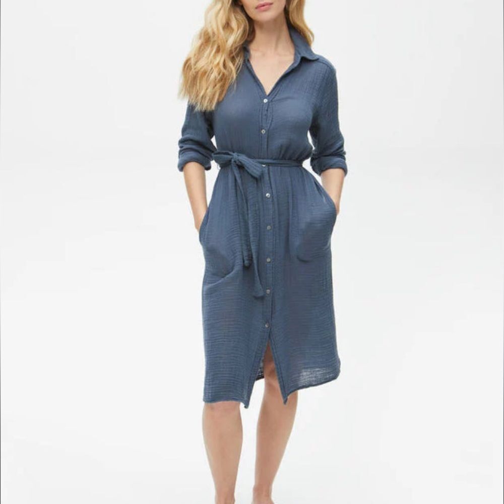 Nwt MICHAEL STARS
CLEO BUTTON DOWN GAUZE SHIRT DRESS BLUE LAKE
